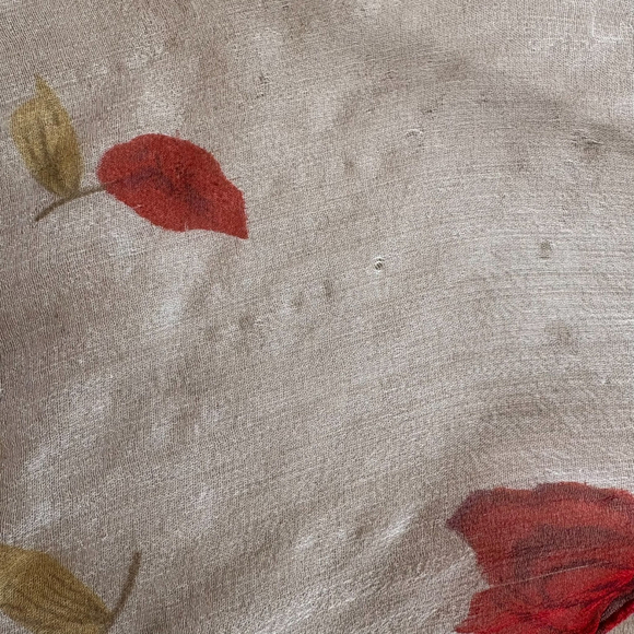 1950s Sheer Silk Floral Scarf Cream Red Yellow Rose - Picture 6 of 10